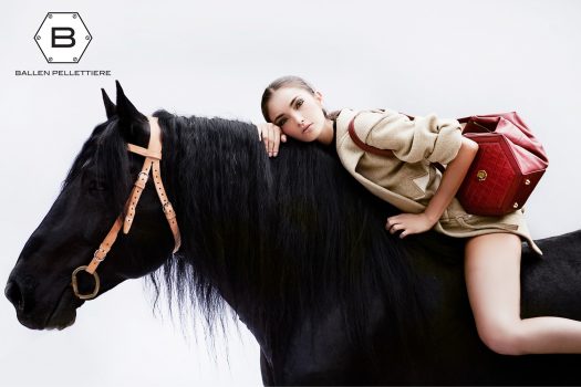 [Fashion Ad] Le cheval noir de Ballen Pellettiere