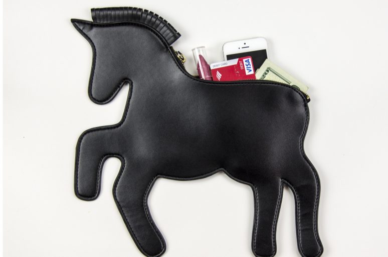 [Equestrian shopping] La pochette licorne Bundshop