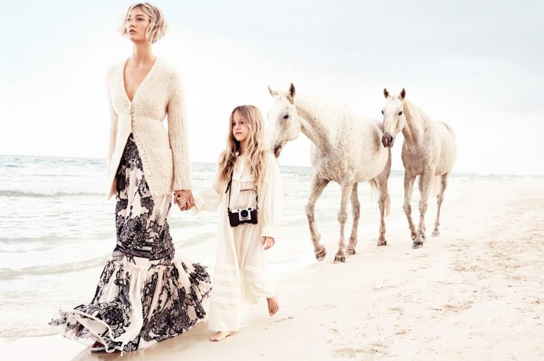 [Fashion Editorial] Karlie Kloss et les chevaux blancs, acte 2