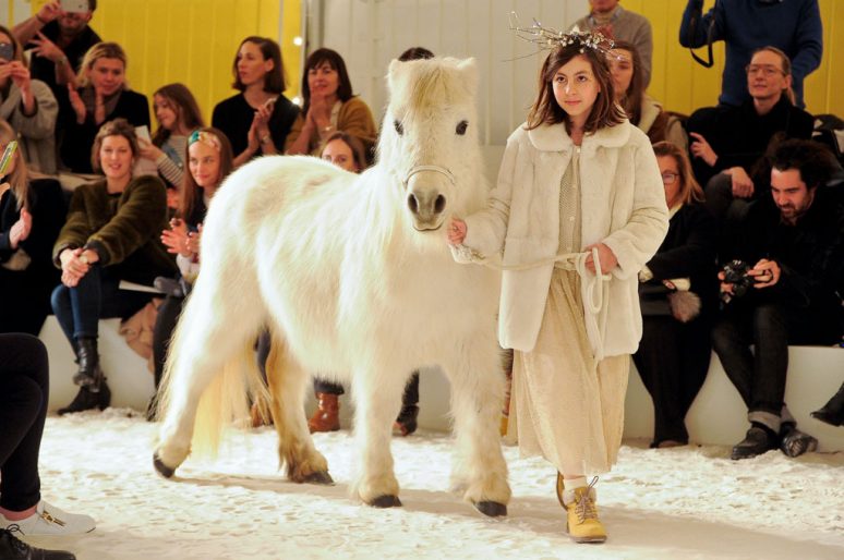 [Fashion] Le poney blanc de Bonpoint