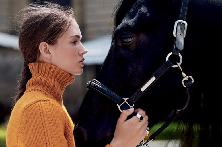 [Fashion Editorial] Air France Madame à Chantilly